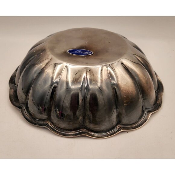 Reed & Barton Silver Plated Scalloped Bowl Holiday Elegant Christmas - Picture 5 of 8